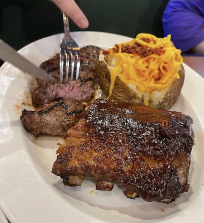 Angela890318's tweet photo. My favorite steak is memorable. https://t.co/EpWkXSsvk5