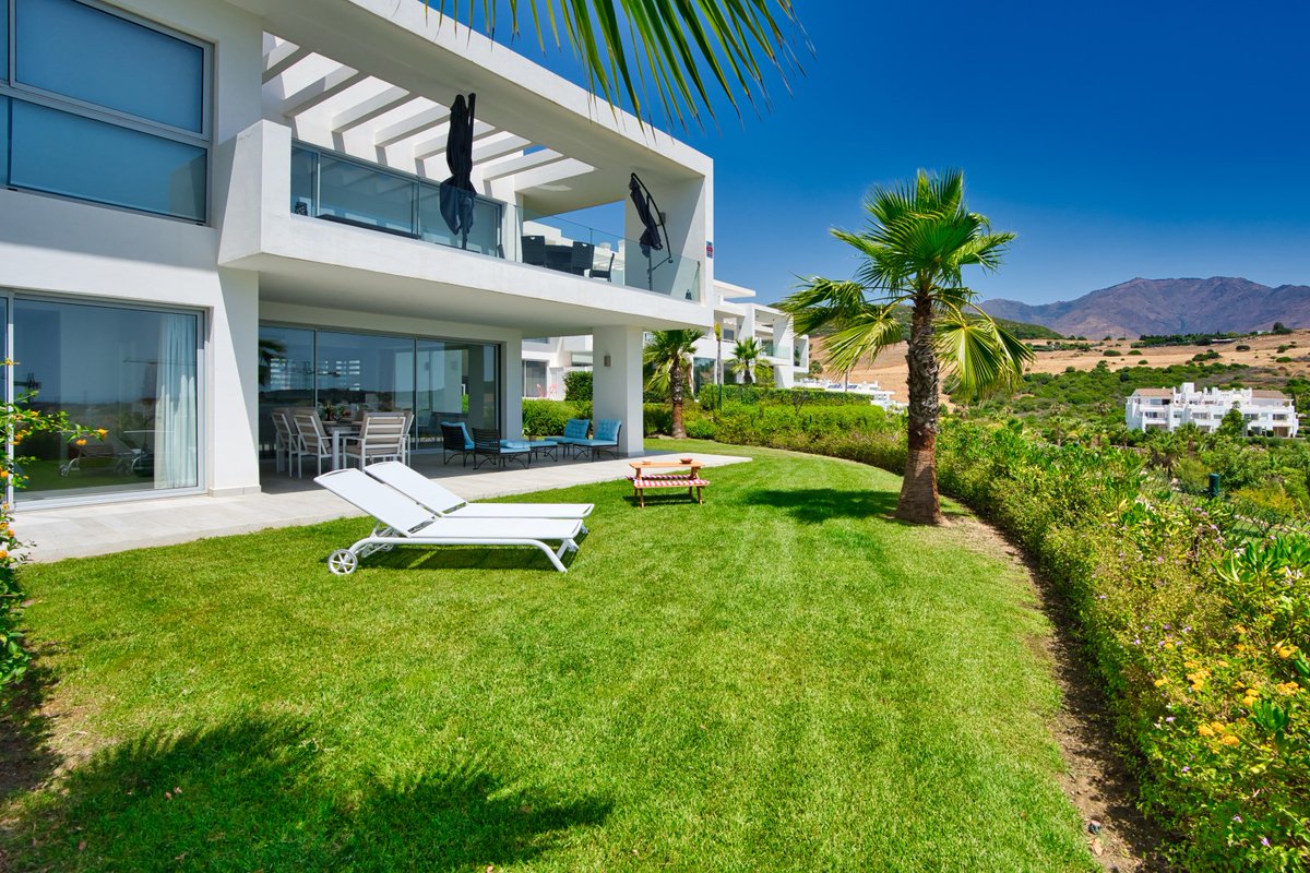 HOME OFFICE ON THE DEL SOL - WINTER MONTHS SPECIAL - mailchi.mp/care4home.com/…