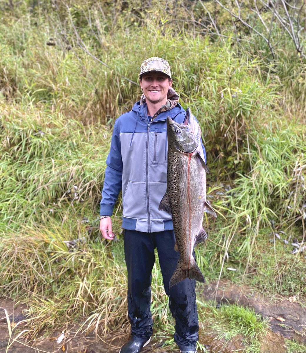 The afternoon bobber and egg bite has been 🔥🎣

#chinooksalmon 
#eatgood