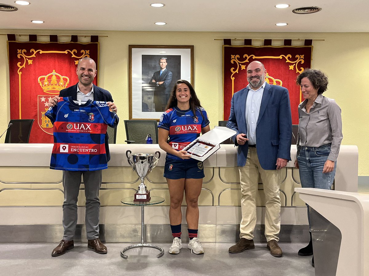 Jose Luis Álvarez Ustarroz (@alvarezustarroz) on Twitter photo Felicidades a las campeonas del equipo femenino del #Rugby del <a href="/CRMajadahonda/">CR Majadahonda</a> por esta I Supercopa Iberdrola 🏆
¡Qué orgullo! No solo por los triunfos, sino por vuestra pasión, esfuerzo y capacidad de superación.
Seguid yendo a por todas. #Majadahonda está con vosotras. 👏💪 Felicidades a las campeonas del equipo femenino del #Rugby del <a href="/CRMajadahonda/">CR Majadahonda</a> por esta I Supercopa Iberdrola 🏆
¡Qué orgullo! No solo por los triunfos, sino por vuestra pasión, esfuerzo y capacidad de superación.
Seguid yendo a por todas. #Majadahonda está con vosotras. 👏💪