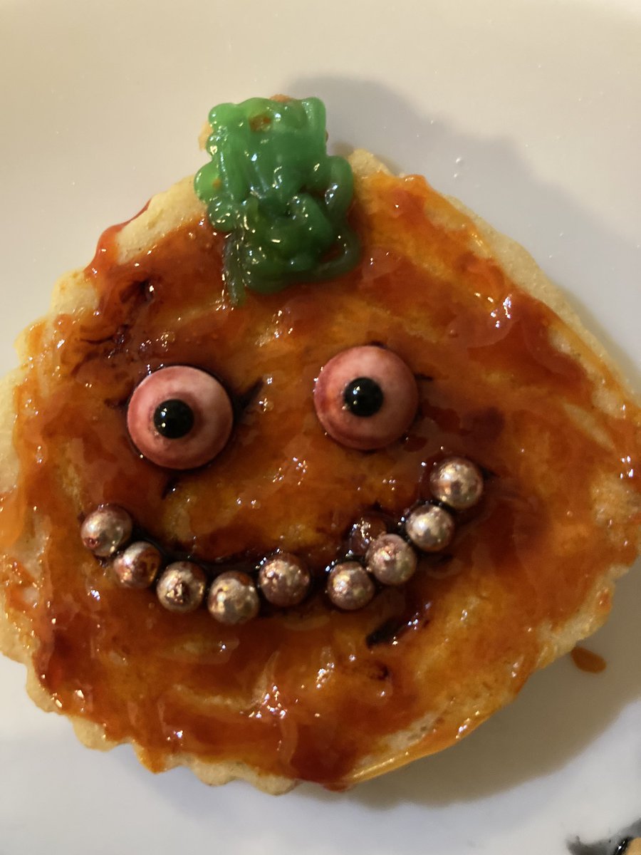 Chloe Barker tweet media