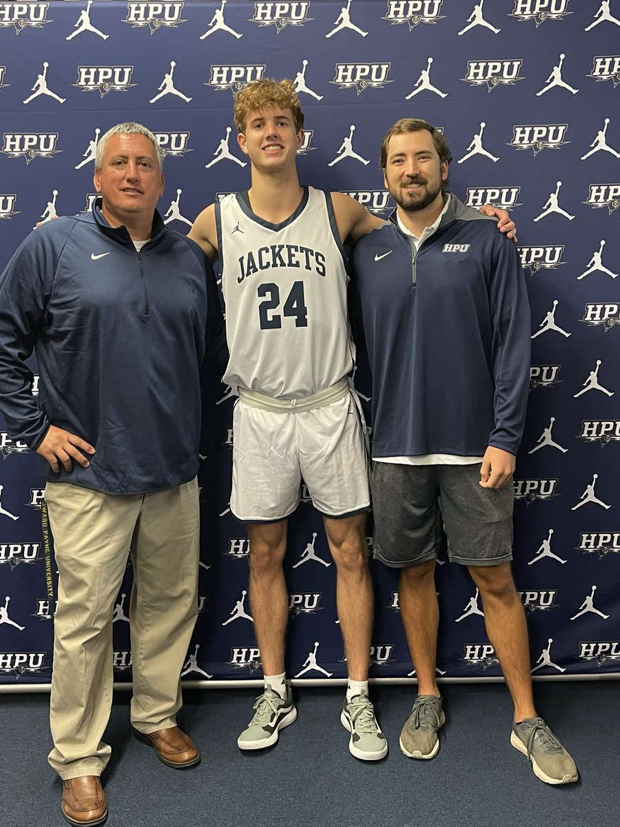HaydenW2023's tweet photo. After a great visit with @ndalleh I’m very greatful to receive my first offer to play at Howard Payne University! https://t.co/mgiRmsE0Hk