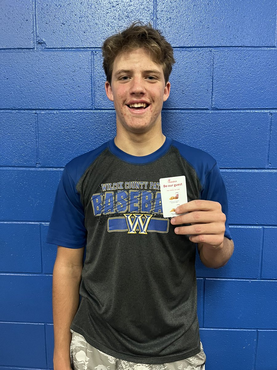 Congratulations to the 🚾🏈 superlatives for the Dooly County game!
CFA Patriot of the week is <a href="/JohnnyNutt2/">Johnny Nutt</a> 
Vera’s Kirchen Hawg of the week is Tyrese Wilson
Ga Farm Bureau Player of the Week is <a href="/williebutts4/">willie butts</a> 
<a href="/onepurepower/">Chuck Hollingsworth</a> <a href="/sportsguymarv/">Marvin L James II</a> @KeshawnWALB