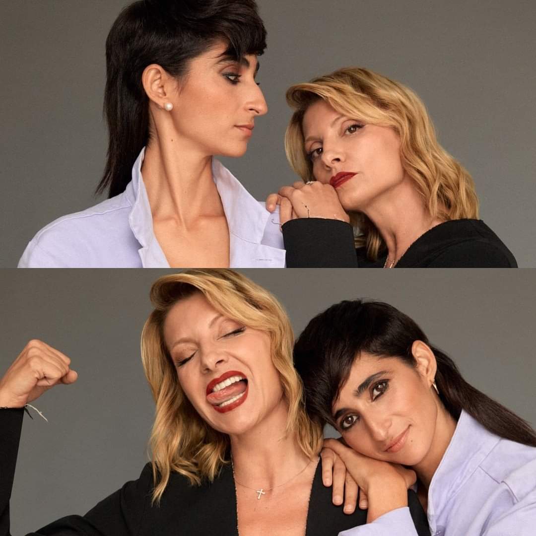 AlbaFlores_BR's tweet photo. Como não amar essas duas? 😍 
Alba Flores e Najwa Nimri

Série: Sagrada Família

(Foto via Netflix) https://t.co/PcA8IEBNy1