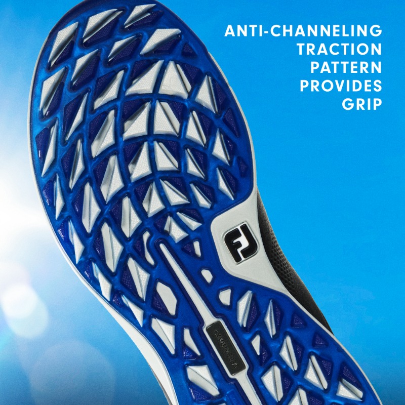 FootJoy's tweet photo. Max Traction for Every Lie, Every Condition.
The advanced VersaTrax+ Outsole features a revolutionary anti-channeling tread pattern engineered to provide total traction coverage and reduced slippage from every angle.
#FJSTRATOS