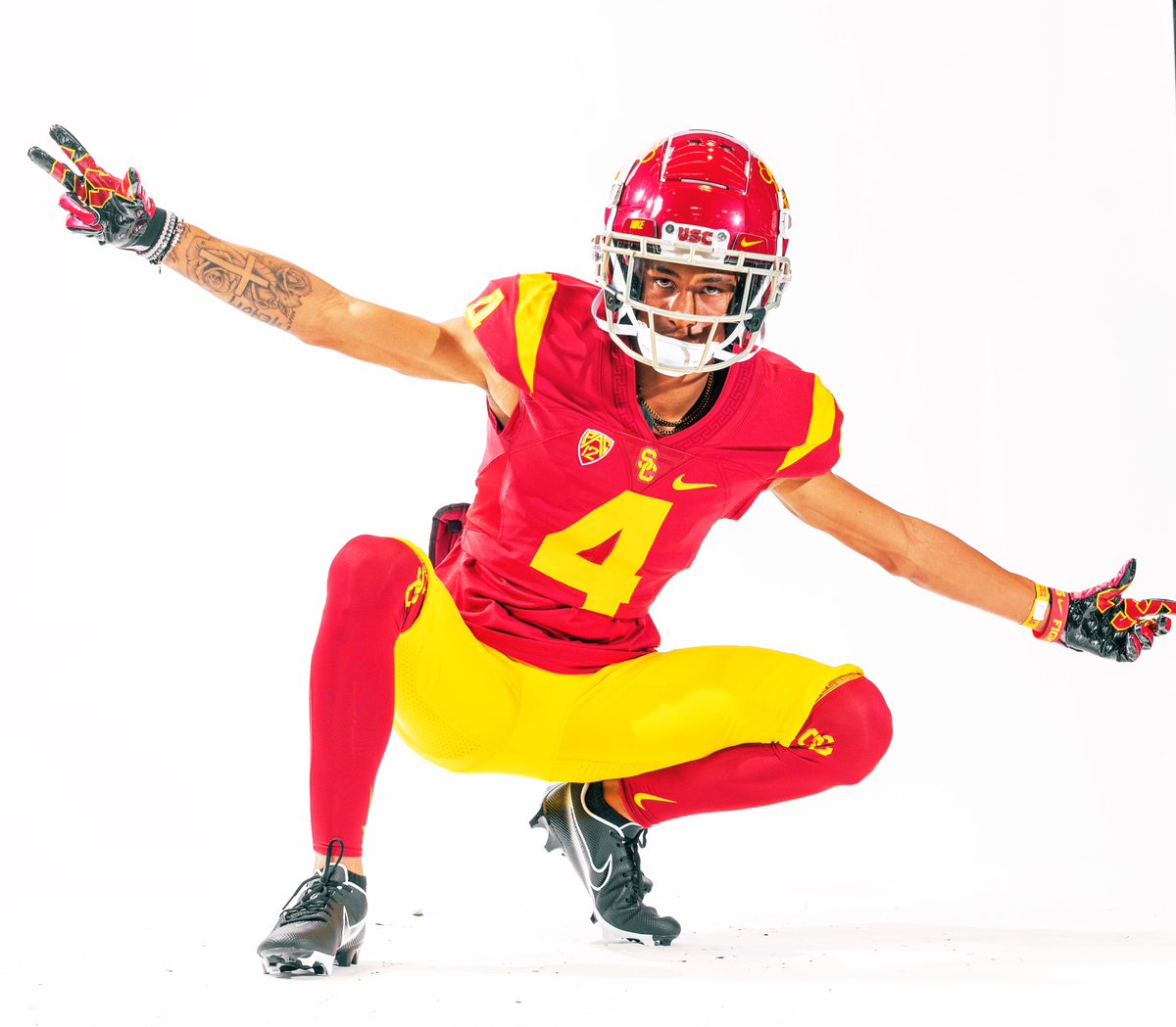 ✌🏾Move in silence!! can’t get caught up in the hype #FightOn