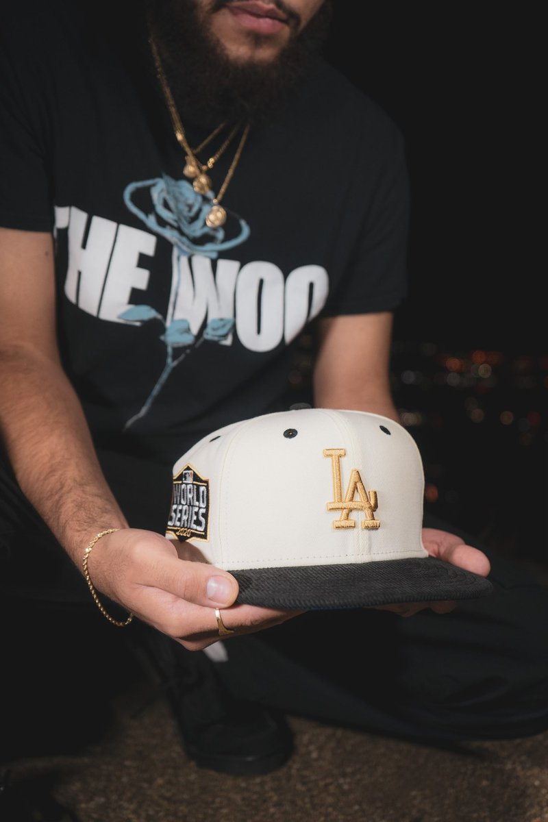 __dirtyydann__'s tweet photo. My first NewEra release in collaboration with Proimage Sports made by yours truly and @feelLikeAndy                                                    The Woo Pack💫. https://t.co/vT160nEhZN