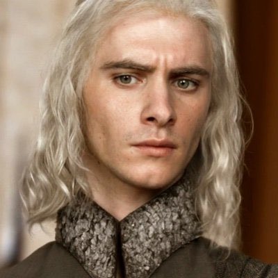 RiddlesDarkLady's tweet photo. One thing about me, I am a sucker for fictional men wearing a platinum blonde front lace wig https://t.co/ppwarEqlYp
