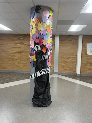 WHSCounsDept's tweet photo. Superhero day for bullying prevention week. Karaoke, thankful tree, and therapy dogs drew quite a crowd today! https://t.co/WAIUpbf3XZ