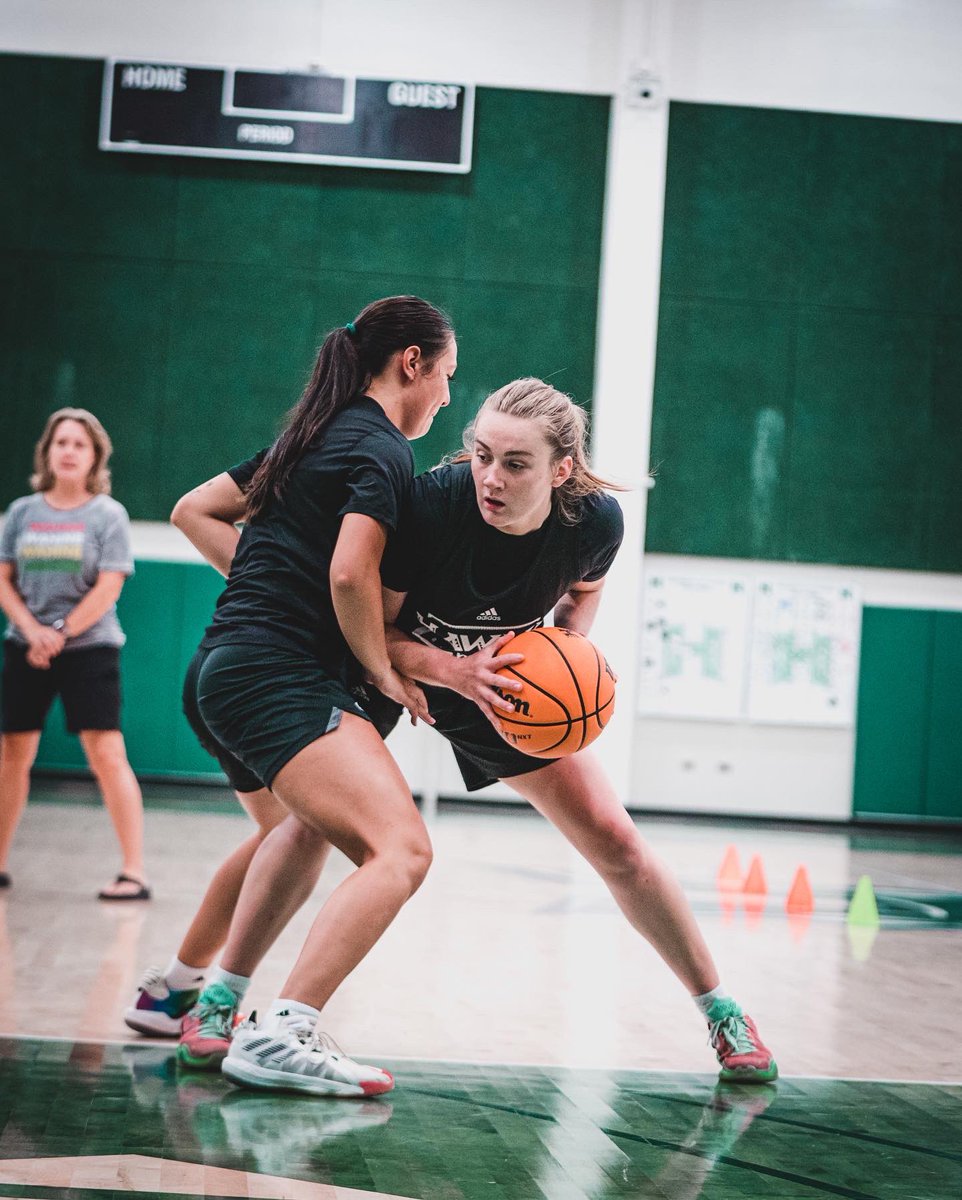 HawaiiWBB's tweet photo. One more year! #SISTAHHOOD- McKenna Haire https://t.co/IvyijBJjuq