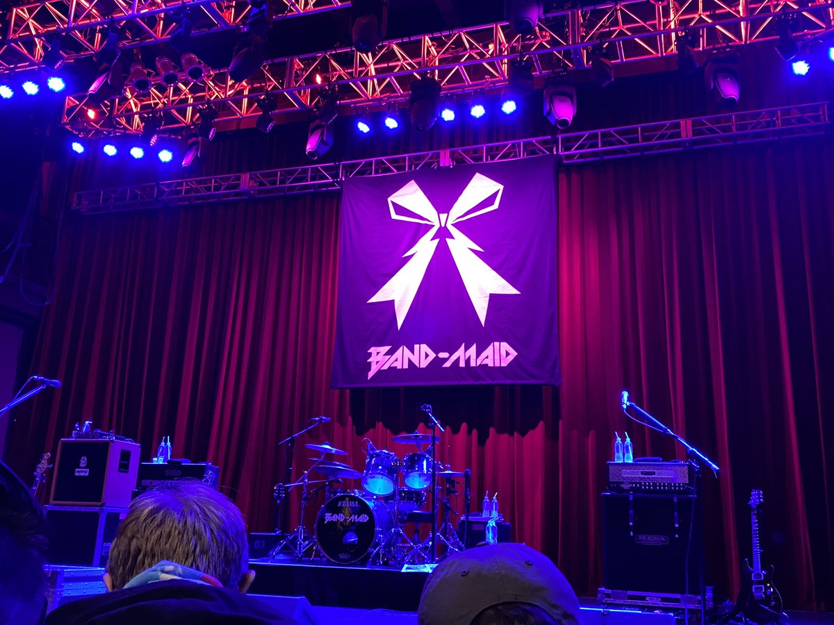 spionchen's tweet photo. DC okyuuji time! It’s been a long three years between shows, but here we go! Get ready to rock, US East Coast!! 🤘🏻🕊️✨🇺🇸#bandmaid #bmustour #wdbm #UnseenWorld #Conqueror #Unleash #influencer @bandmaid @raen425 https://t.co/uDrRco43OY