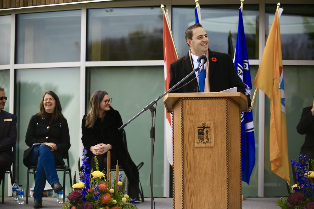demetriosnAB's tweet image. The brand new Co-op Wellness Commons is now open @MHCollege featuring new nursing and paramedic simulation labs, an expanded fitness centre and more.
Great to join @ABDanielleSmith and @JasonCoppingAB at today’s grand opening.
#abpse #ableg