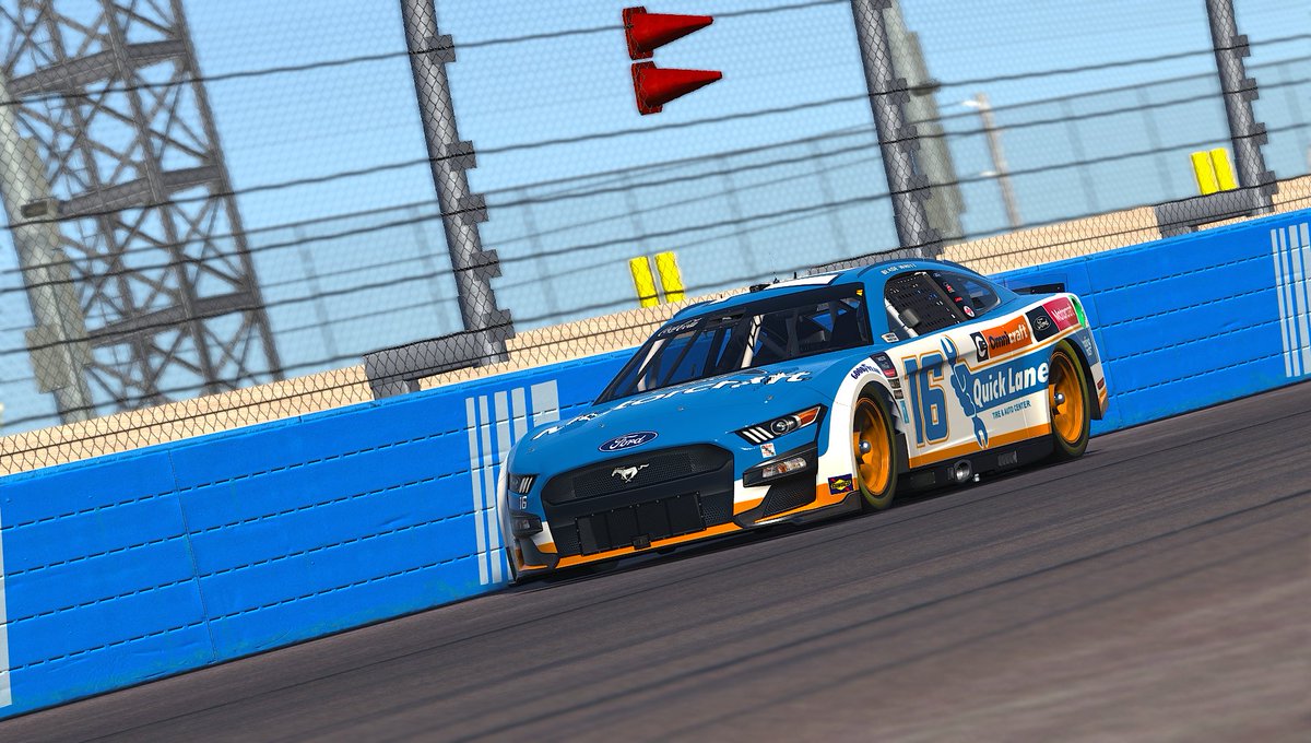 2022 @eNASCARCocaCola <a href="/iRacing/">iRacing</a> Series season finale tonight <a href="/phoenixraceway/">Phoenix Raceway</a>! Looking for a good run to finish out our year, good luck to those in the championship 4! 9PM ET. #eNASCAR

twitch.tv/bladewhitt
enascar.com/live

<a href="/woodbrothers21/">Wood Brothers Racing</a> 
<a href="/WoodBrosGaming/">Wood Brothers Gaming</a> 
<a href="/MQL_Racing/">Motorcraft/Quick Lane Racing</a>