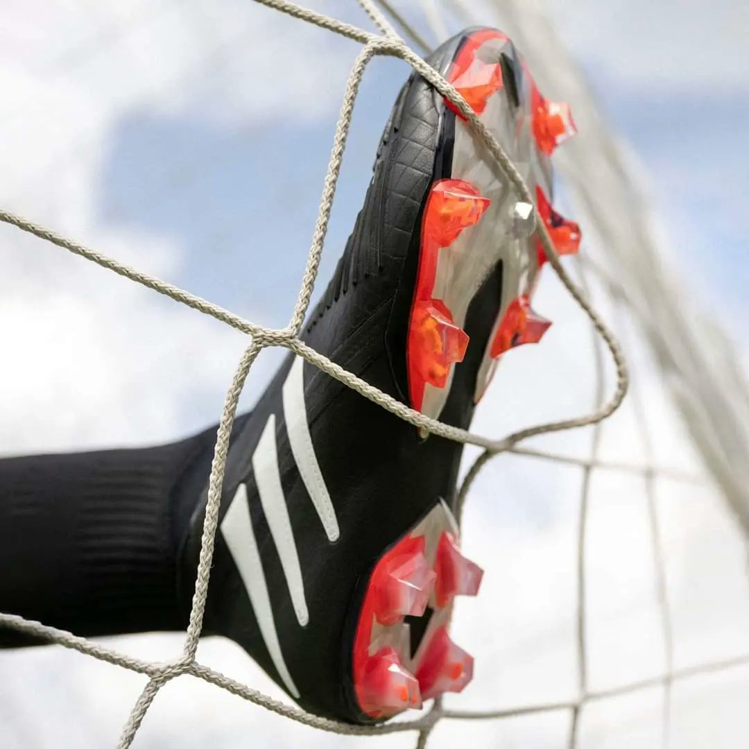 Aniveldecancha8's tweet photo. Nuevo lanzamiento de adidas
#PredatorEdge94 + 🔥

Les gustaron?🤔

#adidasshoes #adidasfutbol #adidasfootball https://t.co/KdA9SZkcog