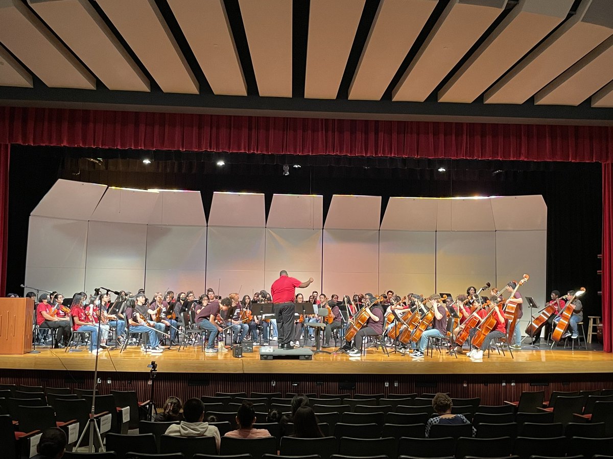 watkins_orch's tweet photo. Rehearsal is underway for our Side-by-Side concert TONIGHT with @CypressO and @ThorntonOrch . Join us at 7pm in the Cypress Lakes auditorium. https://t.co/FfmWUm4vKB