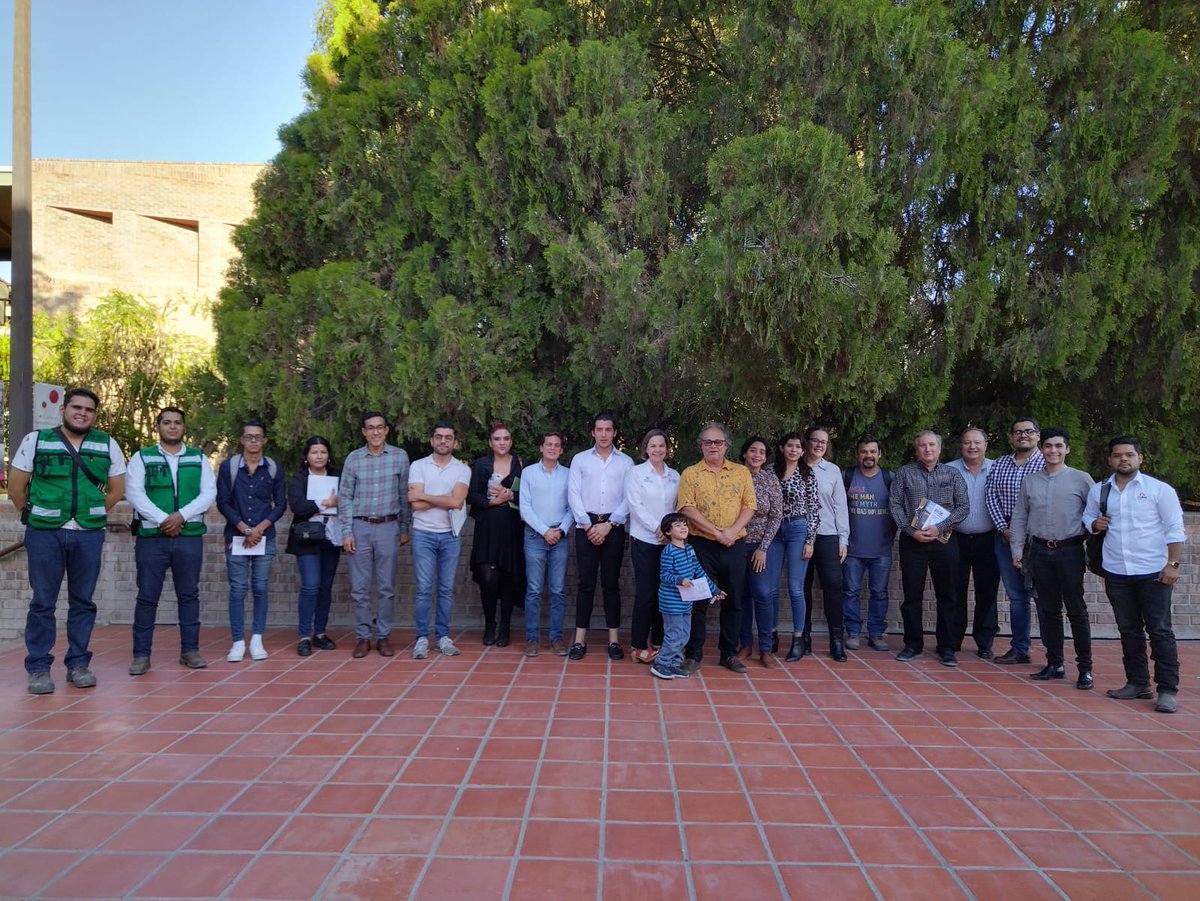 trcimplan's tweet photo. 📌 Se llevó a cabo el Taller de Infraestructura Verde: Manejo Integral del Agua, con el especialista Joaquín Murrieta Saldívar.
.
.
#ODS2030 #DesarrolloSostenible #Ciudades #Resiliencia #Torreón #TorreónSiemprePuede #IMPLANTorreón https://t.co/x5cbVJNY9x
