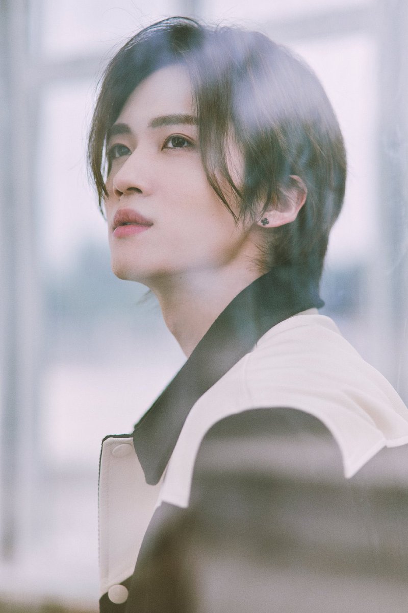PentagonUSAone's tweet photo. I really can’t get over how gorgeous Yanan is. 🥹 he’s absolutely stunningly beautiful and ethereal. 

#Pentagon #ShanghaiPrince @CUBE_PTG_JAPAN @CUBE_PTG https://t.co/BIsxSi3eZP