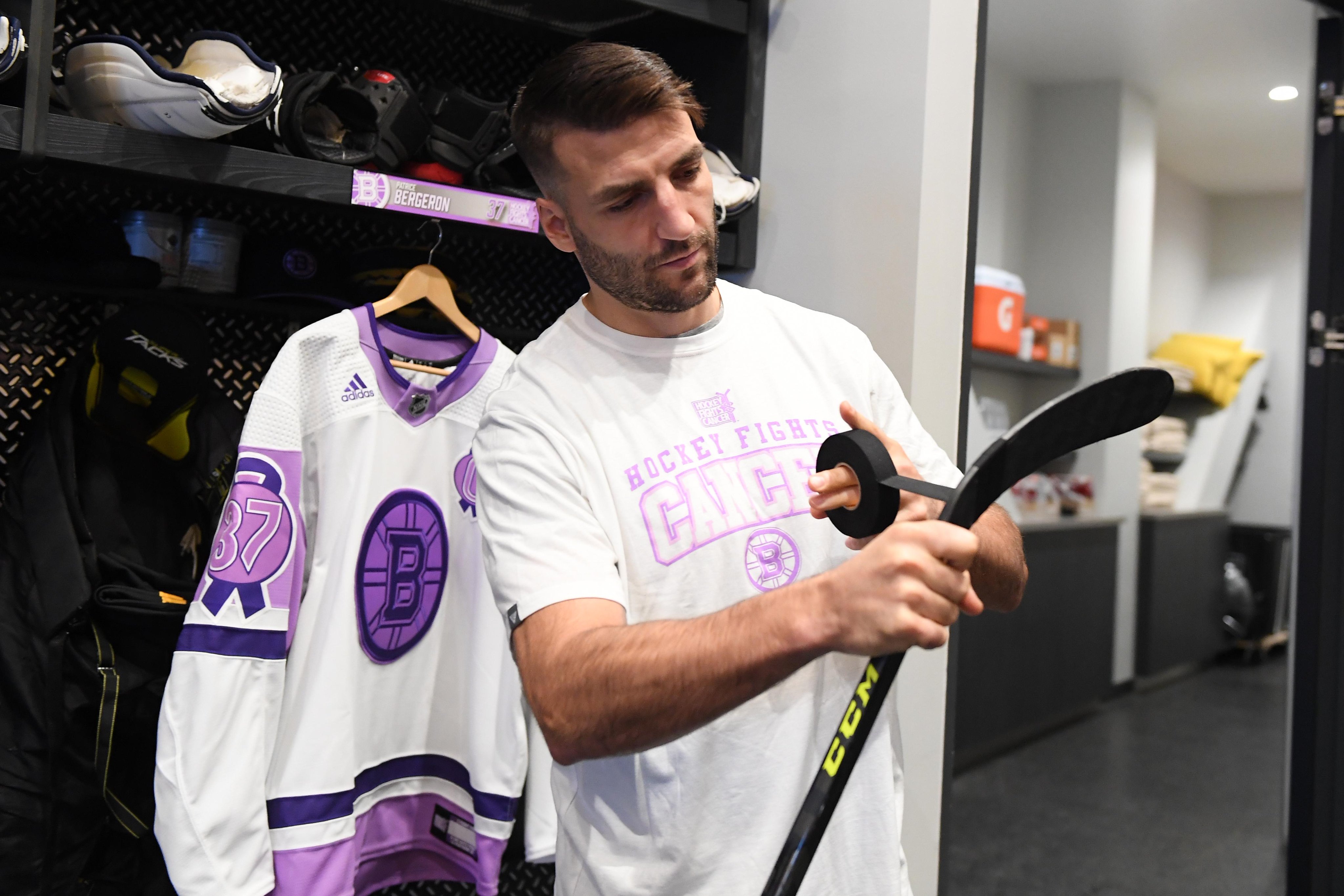 NHL on X: All purple everything. 💜 It's #HockeyFightsCancer night in  Boston.  / X