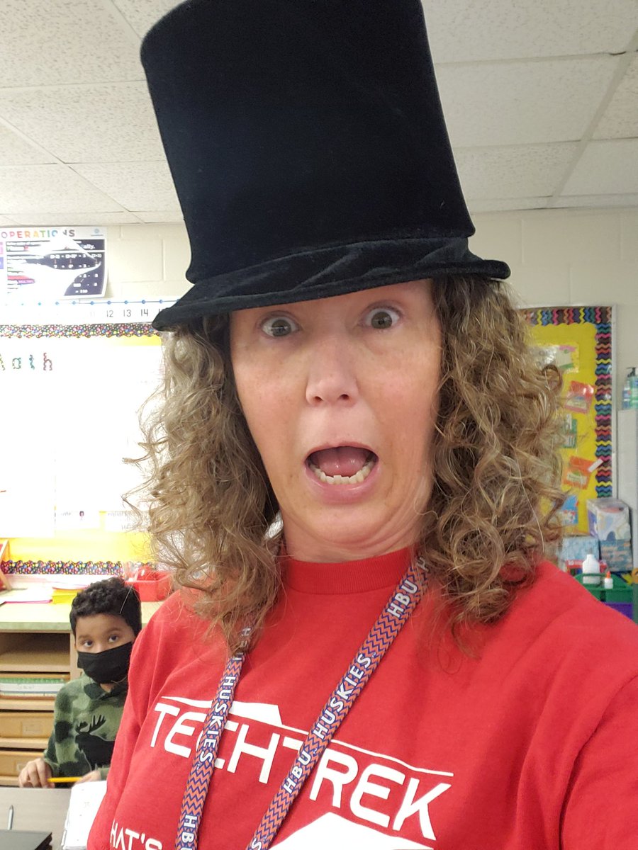 tarapatton's tweet photo. Crazy socks, hat, TEACHER! Say No to Drugs! @RaymondES_AISD @noonen_stacie @maddox_tannessa @Ms_Bostic03 @AldineISD #RedRibbonWeek2 https://t.co/nrjKi5aj0S