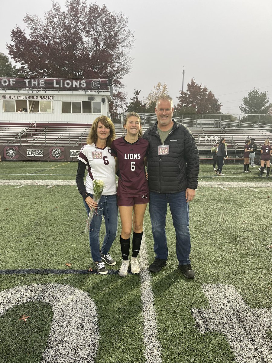 _LionsAthletics's tweet photo. Thank you to our ⚽️ Girls Soccer Seniors on #SeniorNight @CHS_LionsSoccer https://t.co/HwszEkHMai