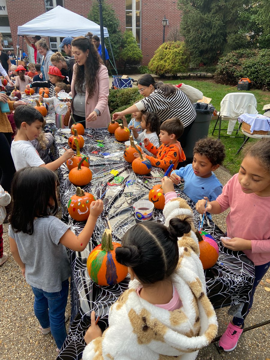 Bloomfield Public Library NJ tweet media
