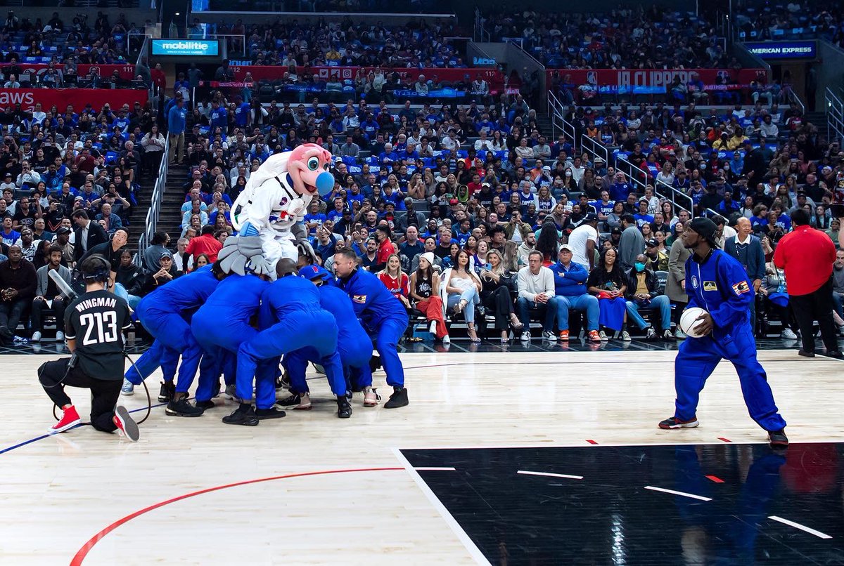 Chuck The Condor tweet media