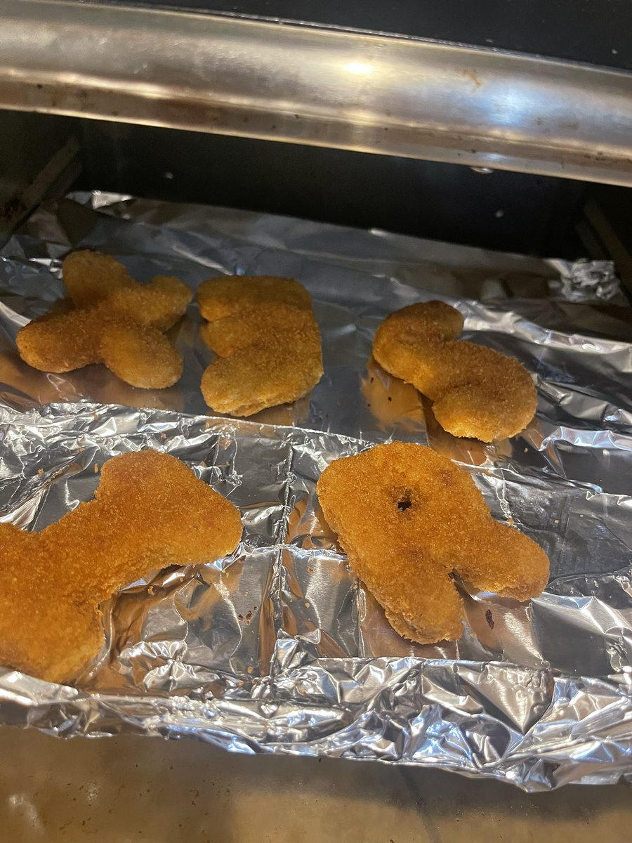 candypeace_'s tweet photo. When your kid’s alphabet nuggets are sending you subliminal messages 🤣 #sex #alphabetnuggets #stayathomemomlife https://t.co/ZmHOCsPFex