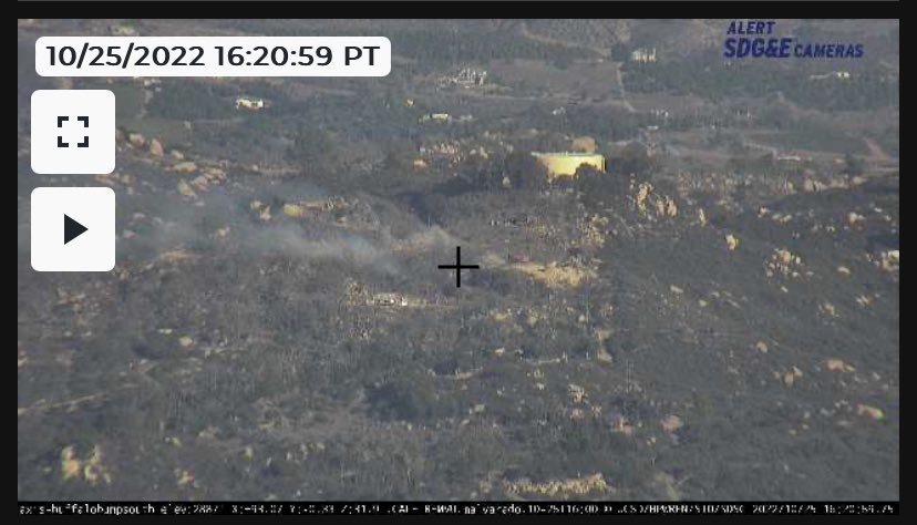 #RanchFire in De Luz [update] Fire has been stopped at two acres. Firefighters will remain committed through the evening to mop-up and build containment line.