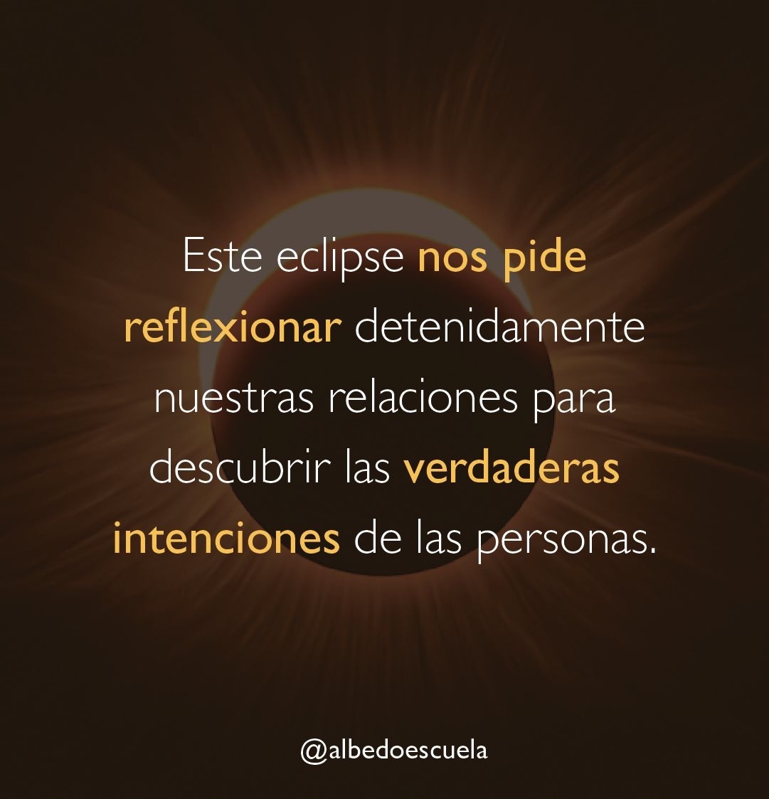 AlbedoEscuela's tweet photo. El 25 de octubre la Luna y el Sol estarán en Escorpio a solo 2 grados de distancia en el Zodiaco, por eso tendremos un eclipse parcial de Sol. El fenómeno estará acompañado por Venus en trígono con Marte y Plutón en cuadratura. https://t.co/kfUlRArlL0