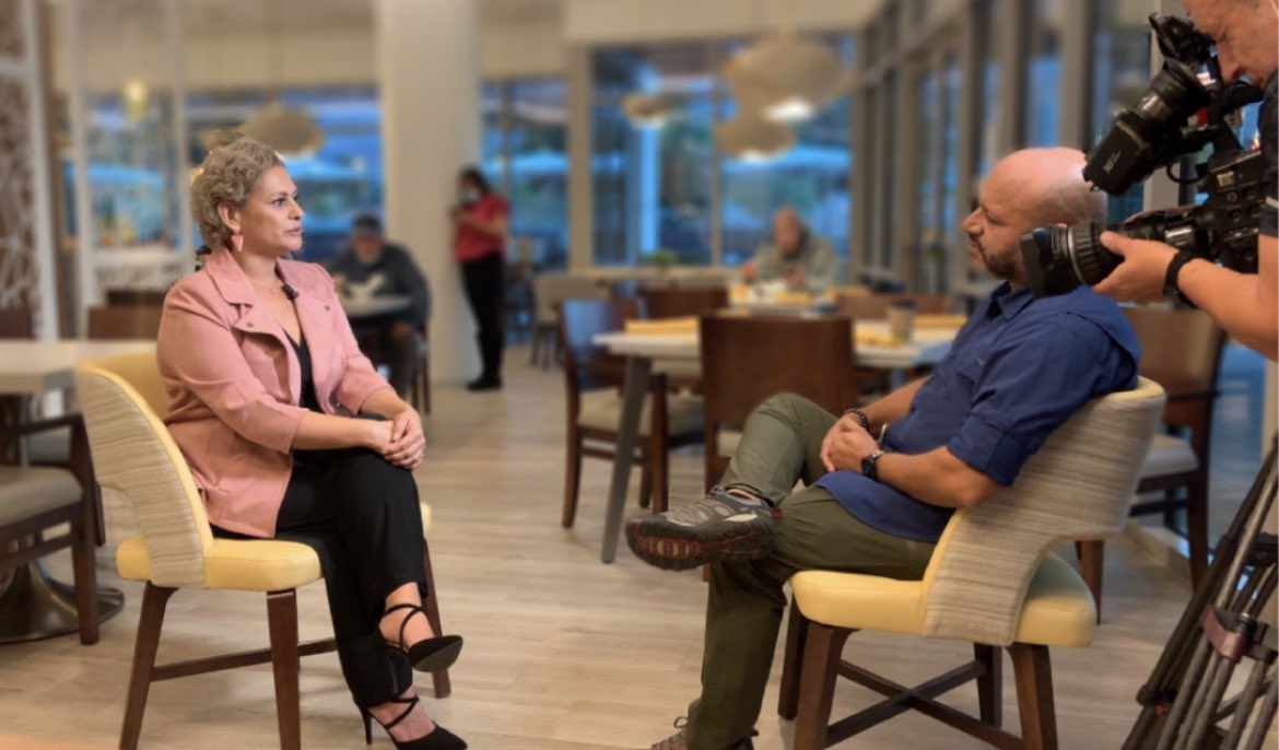 ¡Cáncer de Seno! Hoy Imelda Moreno nos cuenta su testimonio como sobreviviente de cáncer de mama “Triple negativo, fase 2” Octubre: Mes de Sensibilización sobre el Cáncer de Seno. La historia completa por @telemundo52 <a href="/cityofhope/">City of Hope</a> ♋️ #CancerDeMama #Balbination #InmigranteComoTu