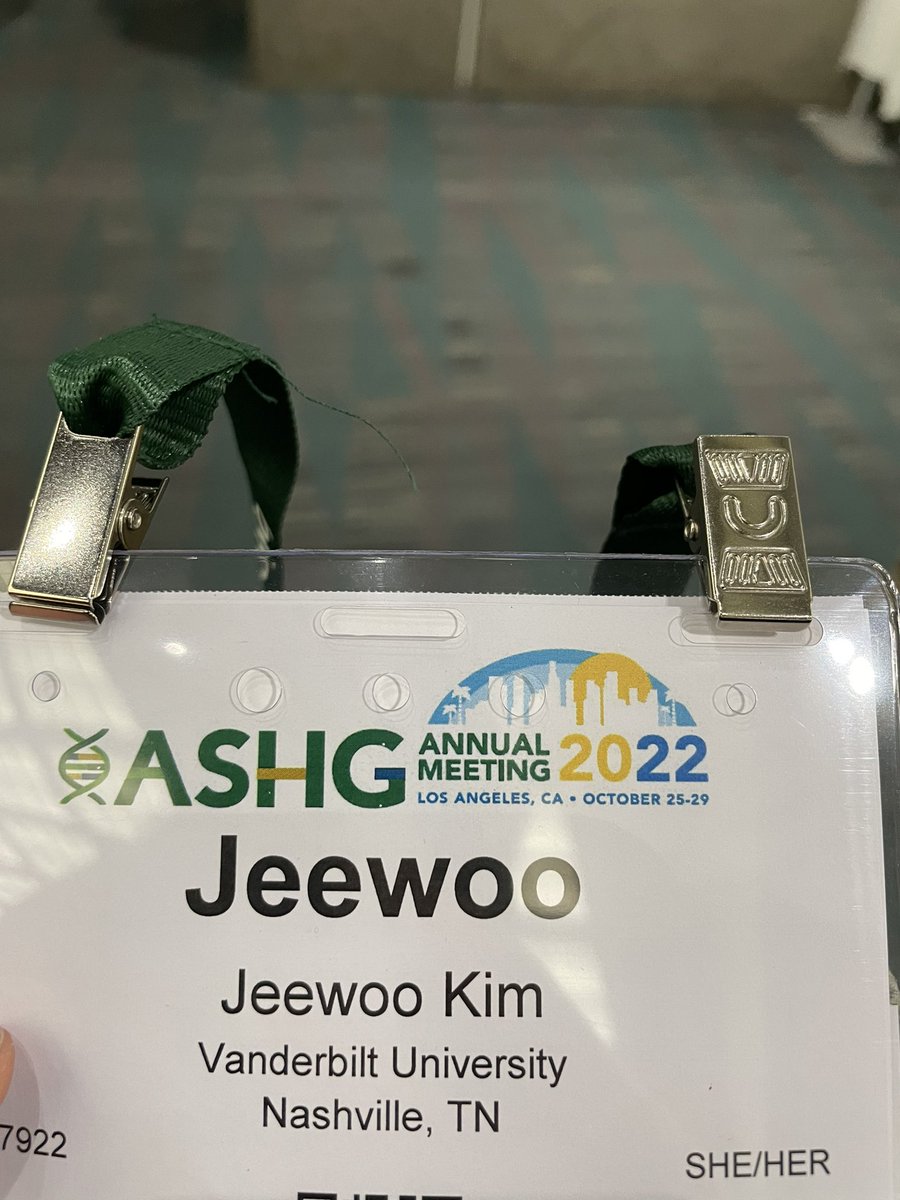 Excited to be at my first #ASHG22 this year! What a great way to start off the first couple months of graduate school 🧬and first time in LA!