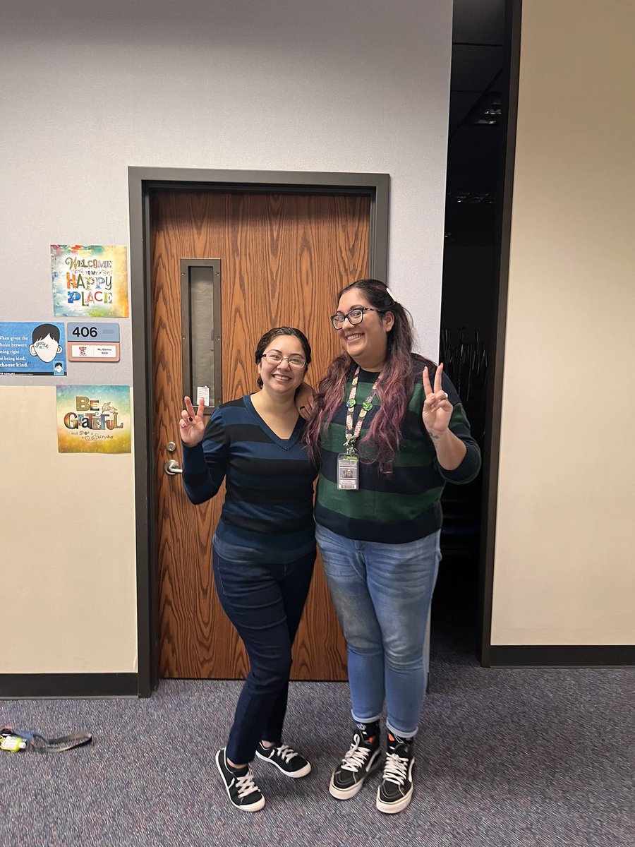 bfonseca09's tweet photo. Ms. Gomez and I are twinning it today for #RedRibbonWeek2022 @KlentzmanTigers @NedSyble https://t.co/lUnXLR1OWP