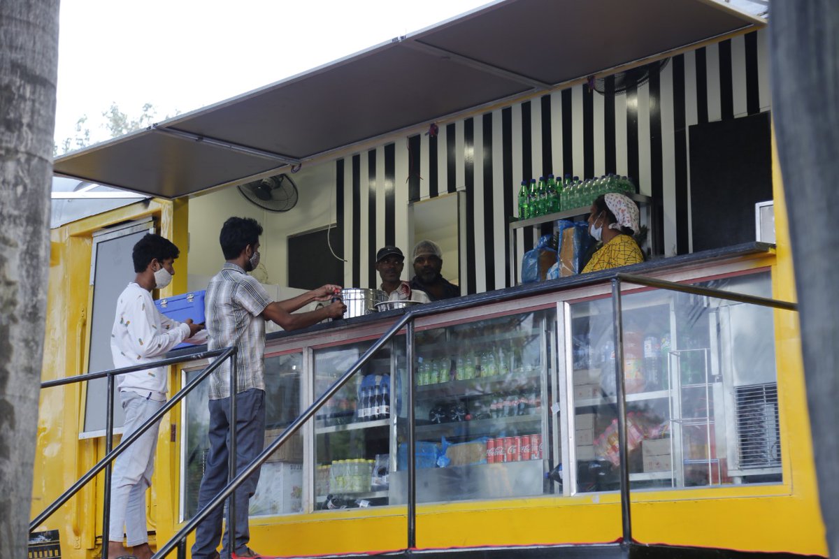 After CSMT and Nagpur @central_railway soon to start Restaurant on Wheel at 7stations i.e.Dadar,Kalyan, LTT Teminus, Neral, Matheran, Lonavala and Igatpuri. saamana.com/restaurant-on-… @m_indicator @smart_mumbaikar @AmhiDombivlikar @VedantMhatre1 @mumbairailusers @yatrisangh