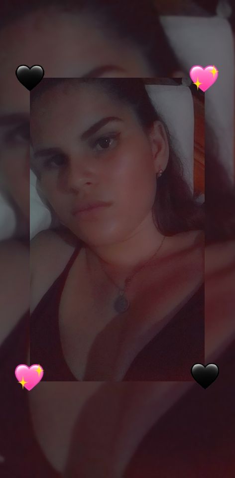 Brenda08021's tweet photo. Buenas tardes 😍😘 https://t.co/86pLWJ6p6v