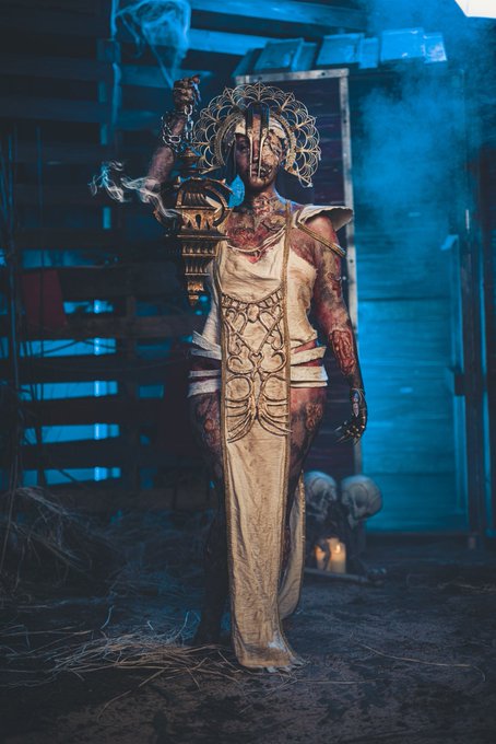 Gotta love Vommy Mommy. 💚  Cosplay by me HMU by @AnnaLani_Makeup, Jason Vines, Madison Miller, and Vic