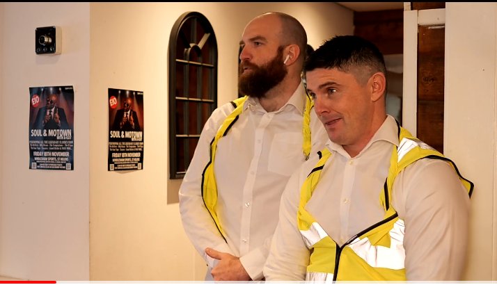 podcast_round's tweet photo. Couple of Doorman with double standards @antellis85 & @JohnLebbon #Doorman #Bouncers #Joke #DoubleHard
Link
https://t.co/GP212xf31j https://t.co/cZITQ4ATYI