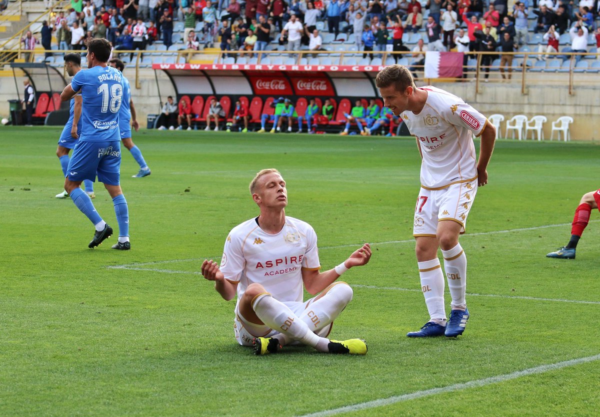 Mañana tendré el honor de entrevistar a Niko Obolskii y quiero que seáis también partícipes de la charla 

⬇️ Dejadme vuestras preguntas y se las haré llegar

No seáis malos, pero tampoco serios 😜