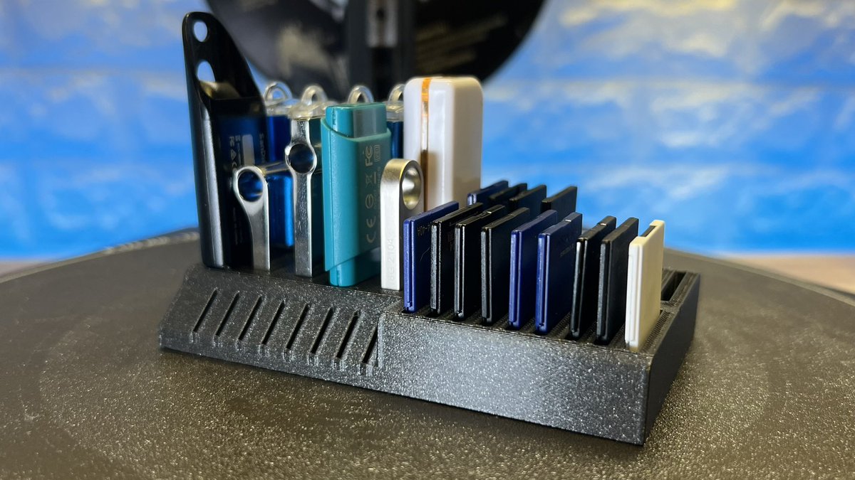 FilamentFrenzy's tweet photo. A bit of #PracticalPrinting tonight on the @Trilab3D DeltiQ 2 Plus
A long overdue storage sorter from @printablescom
I needed a test part for TPU 92A 🧼
#3Dprinting https://t.co/HIIj5CoG2z