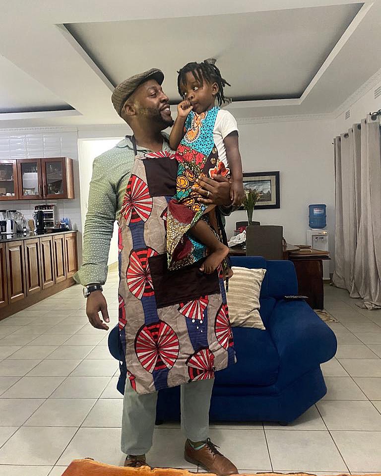 I hear It loud and clear. 
Someone needs their own apron. 
🤌🏾