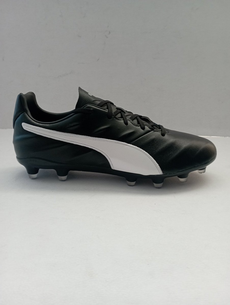 Aniveldecancha8's tweet photo. Pero sigue siendo el Rey...😍😍😍

Puma king pro 21 Fg 

disponibles en nuestra web...😉

Págalos a 4 quincenas con 0% interés😃

#Kueskypay #ecommerce #Aplazo #pumaking  #pumashoes #pumasoccer #pumafootball https://t.co/VCUEHFez1S