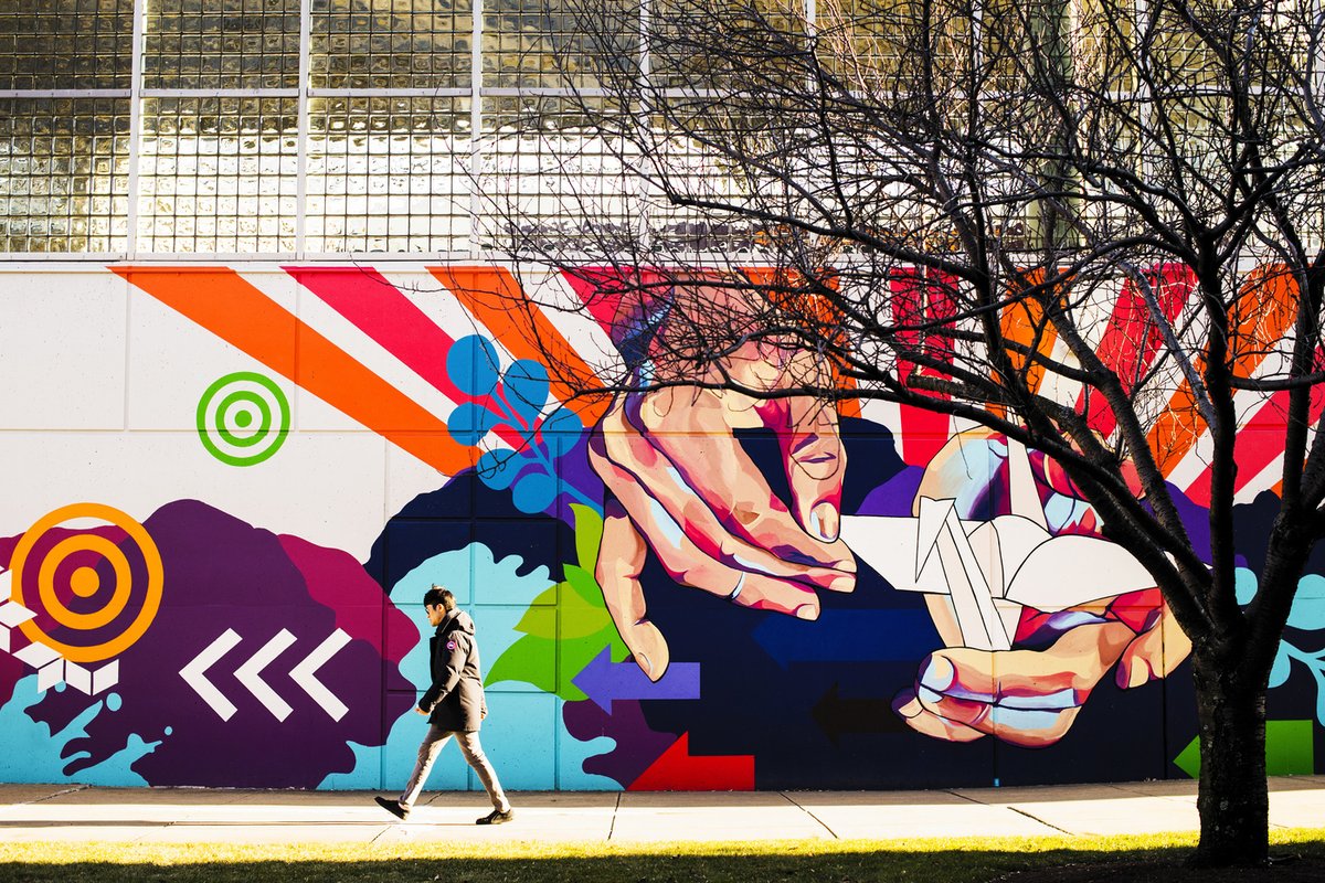 999 Cranes/Joy by <a href="/Art_Design_Love/">Silvia Lopez Chavez</a> 

📍 Ruggles