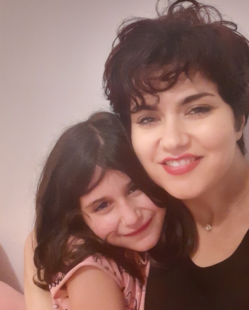 Selda Abyar tweet media