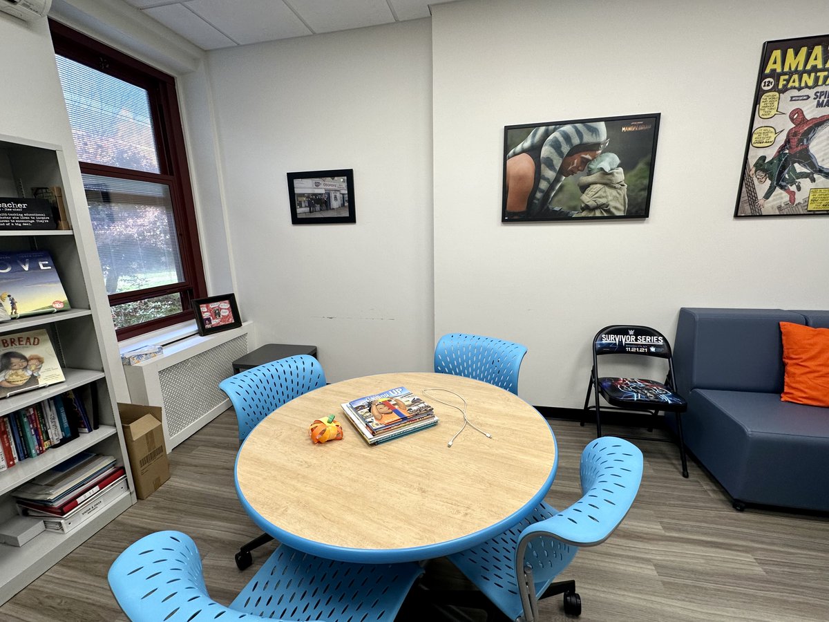 RossCoops31's tweet photo. After awhile and some work, my office is finally about where it needs to be.

And, I just remembered this related blog post from awhile back...

5 Reasons For a Student Friendly Principal’s Office
https://t.co/YDmRWB30NC

#studentcentered #education https://t.co/y4IfFoo1QL