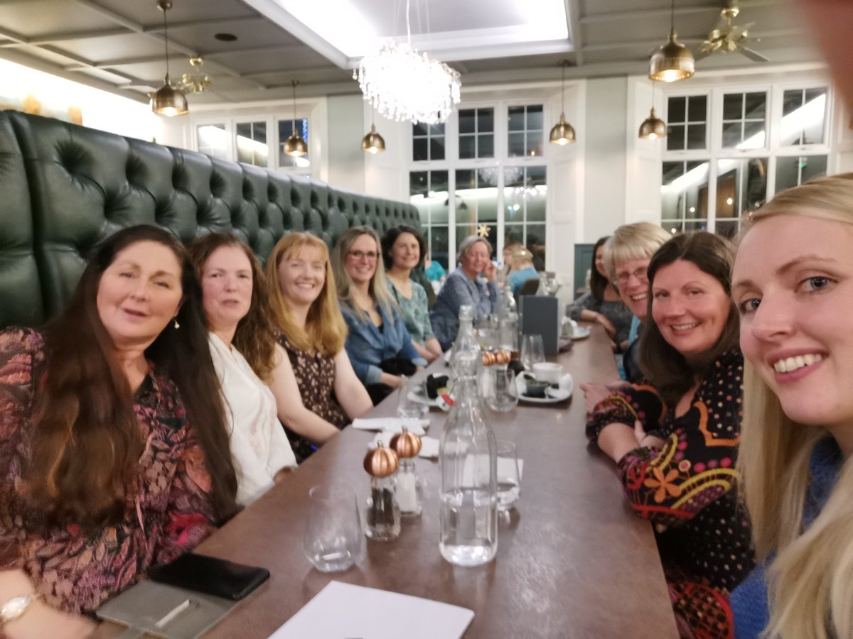 Relaxing with AHP colleagues following a full day with Carolyn <a href="/Carolyncahpo/">Professor Carolyn McDonald</a> @morvengemmill <a href="/Lynen9/">LynneAHP</a>  <a href="/RonaAHPed/">Rona Harcus</a> <a href="/NHSOrkney/">NHS Orkney</a>
