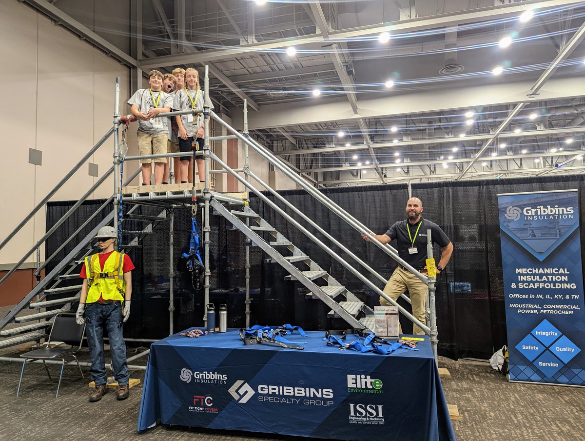 GribbinsInsCo's tweet photo. Excited to share construction career opportunities with 8th graders at Junior Achievement's JobSpark event in Evansville, Indiana! #thegribbinsway #insulation #scaffolding #callelite #restoration #abatement @Jaswin1964 https://t.co/4ImPNTdZbN