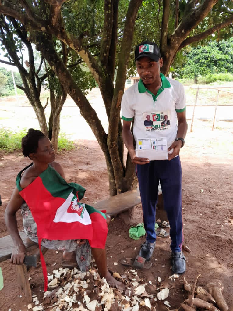 CODE2cashh's tweet photo. @docsmedics4PO @FS_Yusuf_ @PeterObi @NgLabour @OnochieHon 
*Door to door sensitisation @ Ukwu-Nzu community in Aniocha North  local government Delta state .*
* 25-10-2022*
*by Docs&amp;Medics4 Peter Obi Delta state*
*Lead by the deputy state coordinator Mr Augustine Aloysius* https://t.co/8fczm7ImgO