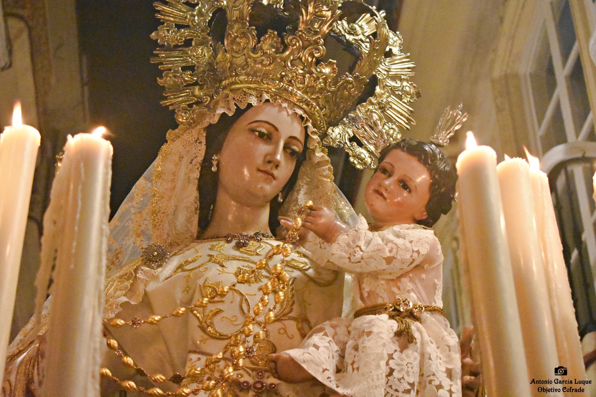 AntonioLuque92's tweet photo. Primera procesión de Nuestra Señora del Rosario sita en la calle rosario de Cádiz.
@prosariocad 

Galeria completa en este enlace➡️https://t.co/Efjdi5zT9k https://t.co/cLo9b1tA4c