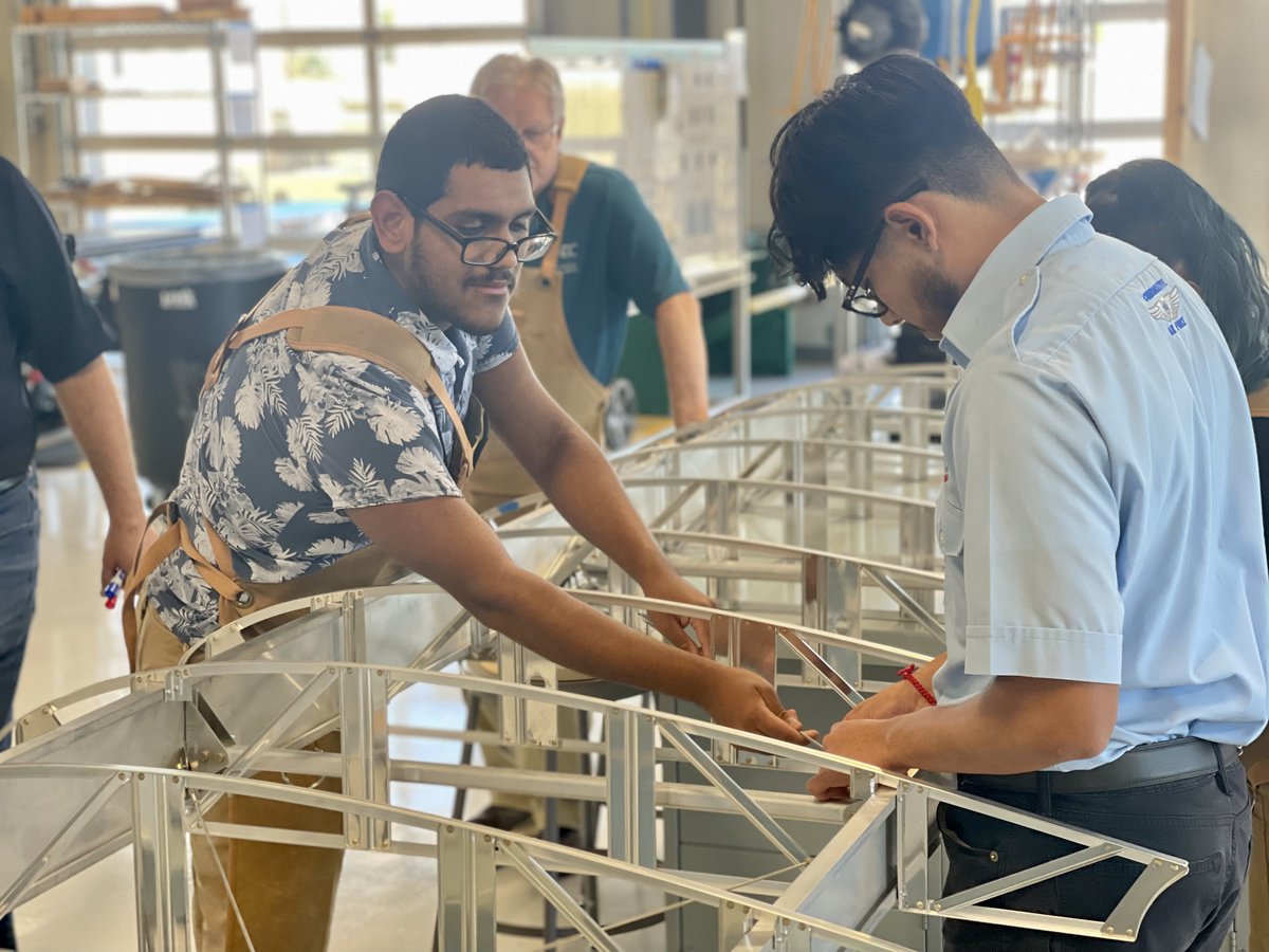 FlyNaec's tweet photo. The amazing thing about internships is that they give people responsibility!👍
Our interns continue to make us so proud of how much they can accomplish when they're given an opportunity like this.
.
.
#learn #student #internshp #education #learn #teenager #highschool #future https://t.co/BYwvxma00O