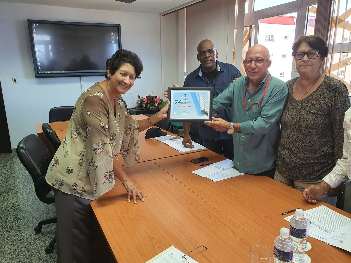 Ahora en #CubaMined se realiza reunión conjunta con el ICRT, iniciamos con el merecido reconocimiento a este instituto en su 72 aniversario.<a href="/elsa_ena/">Ena Elsa Velázquez Cobiella</a> @JorgeLuisPerd20