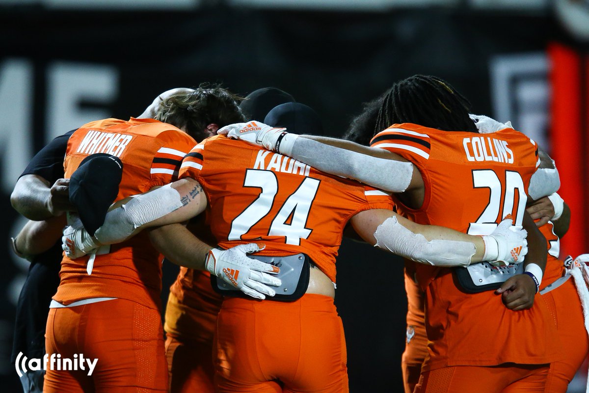 BengalGridiron's tweet photo. Taking some needed rest into the BYE getting ready for next week's game against UC Davis. Here are some photos of the game presented by Affinity https://t.co/6NStB8xYdI
